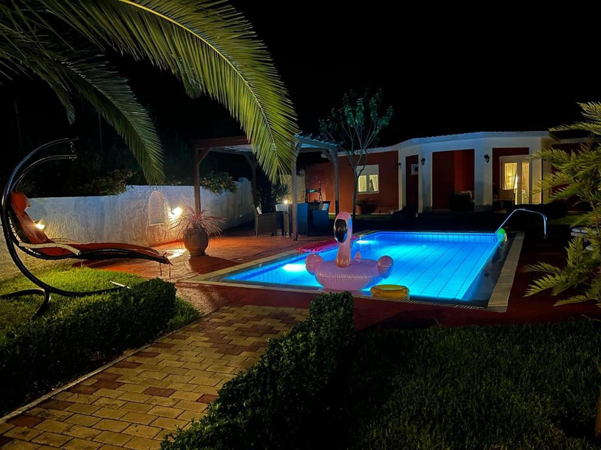 Villa Platanias 圣帕拉斯凯维 外观 照片