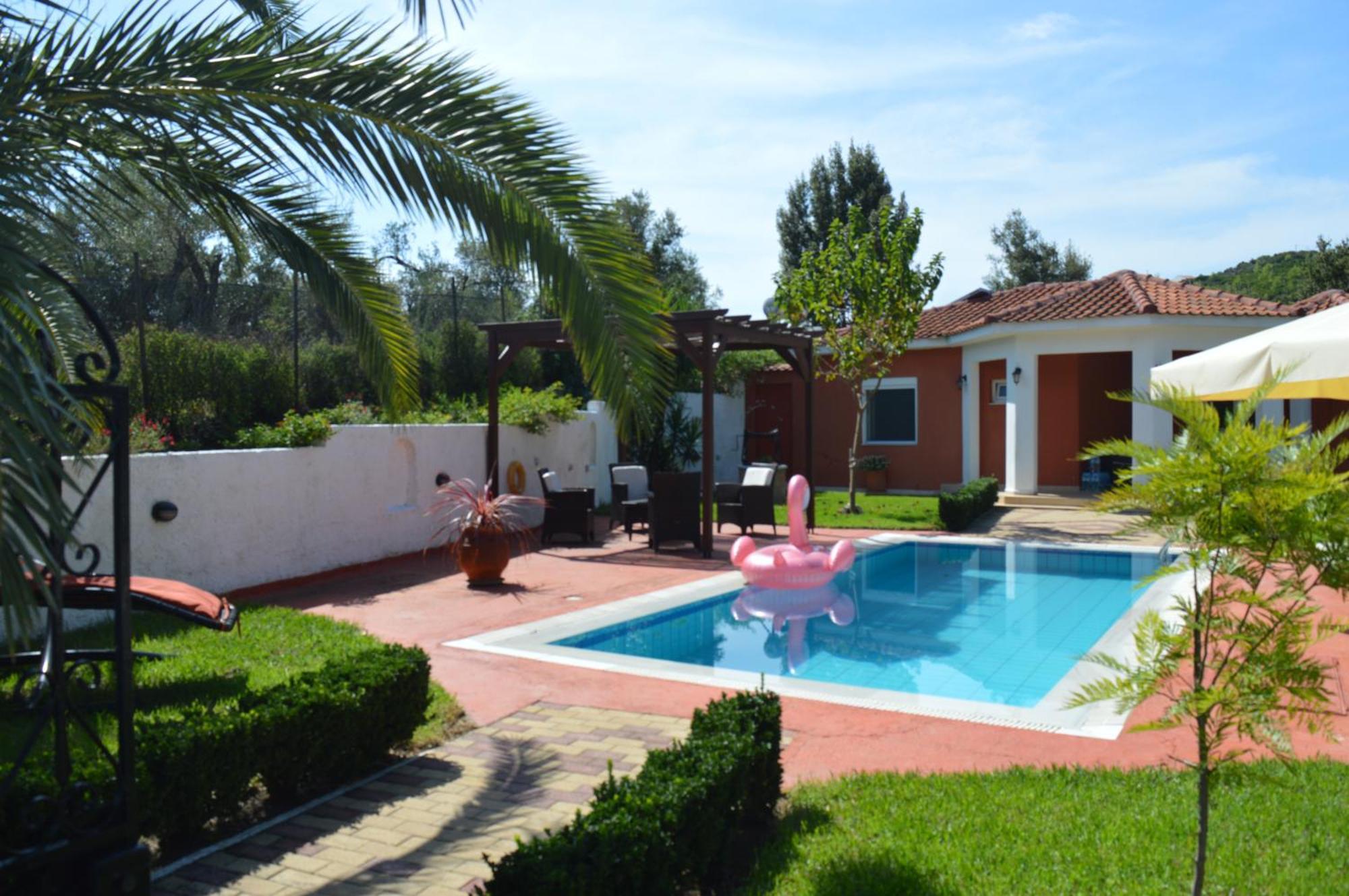 Villa Platanias 圣帕拉斯凯维 外观 照片